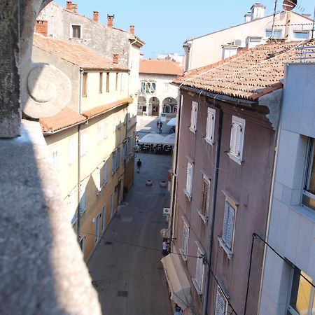Studio On Main Pedestrian Street Appartement Pula Kamer foto